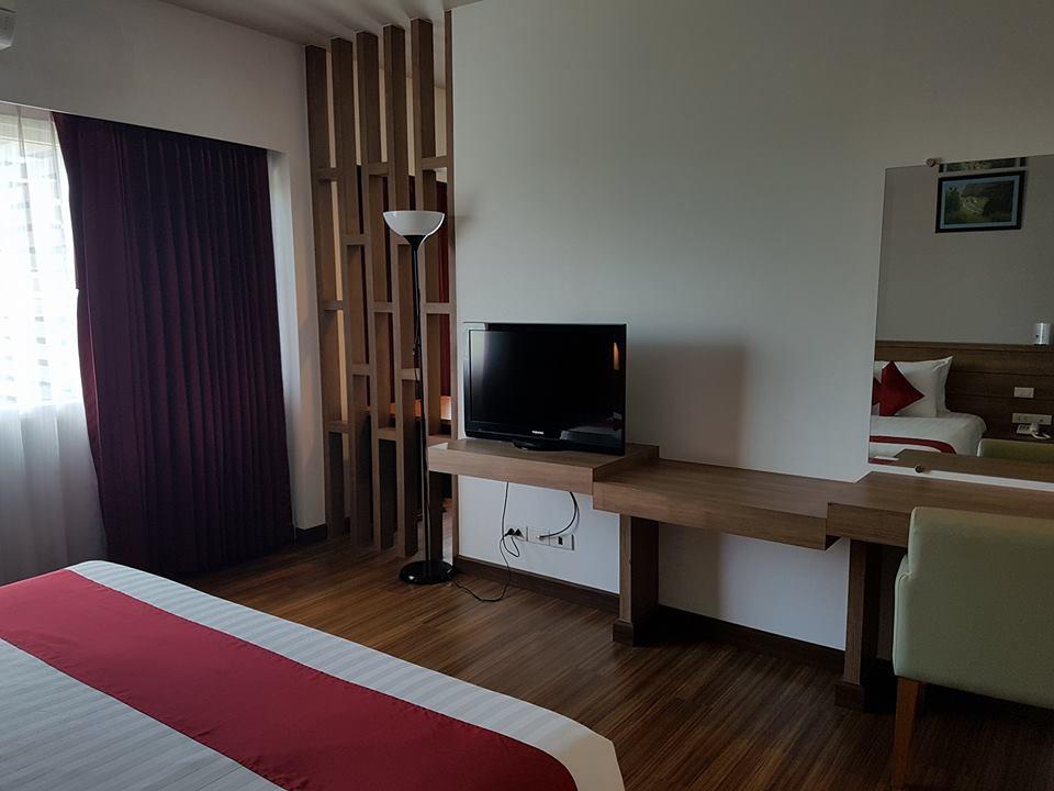Akelada Hotel Nang Rong Exterior photo
